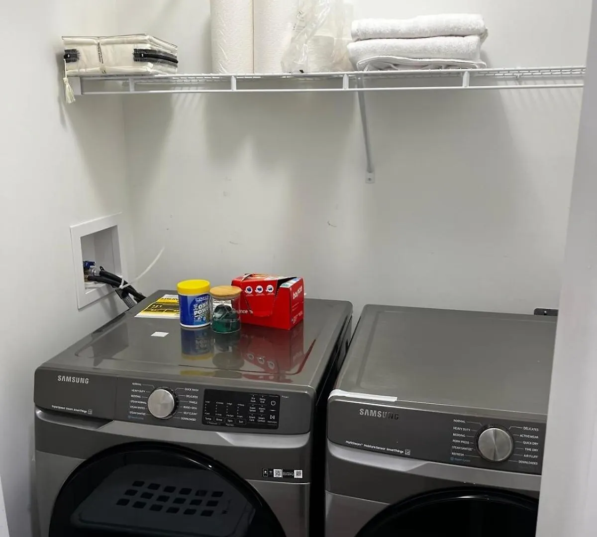 Upper Suite Haven- Near Airport Winnipeg